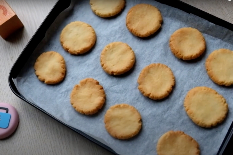 bánh cookie halloween